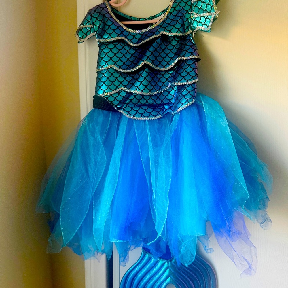 Disney Ariel Mermaid dress, almost new, 5-6